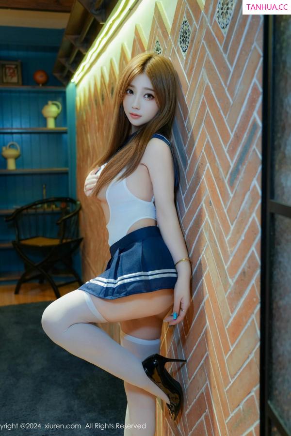   [XiuRen]高清写真图 2024.10.31 No.9370 王伊纯 丝袜美腿第10张图片